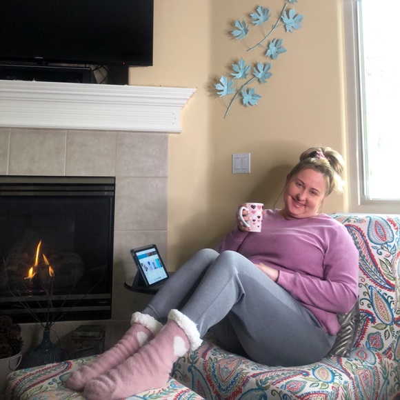 Meet your Posher, Kimberly - Picture 3 of 4